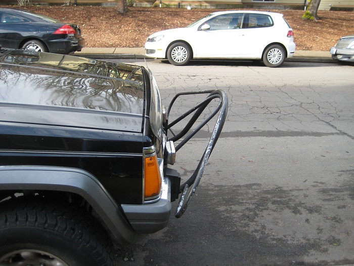 stock plastic bumpers, rear end-img_0201.jpg