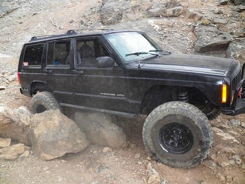 how hard do you wheel your 2&quot; or stock height jeep-image-3326027576.jpg