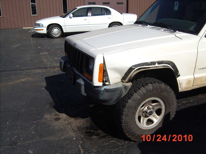 Crash!-jeep-hits-deer-10-24-10-003.jpg