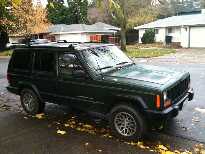 teenage owners post pics-my-jeep-12-1-12.jpg