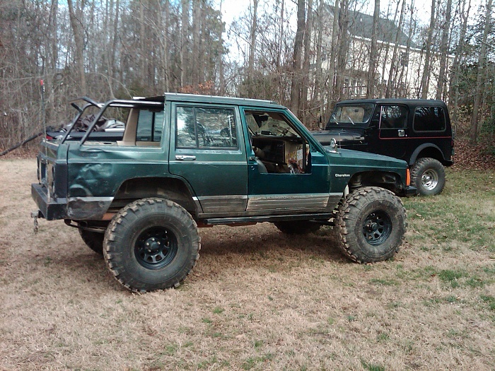 pics of 4.5&quot;-5.5&quot; with 35s?-736234_535600243131215_649881330_o.jpg