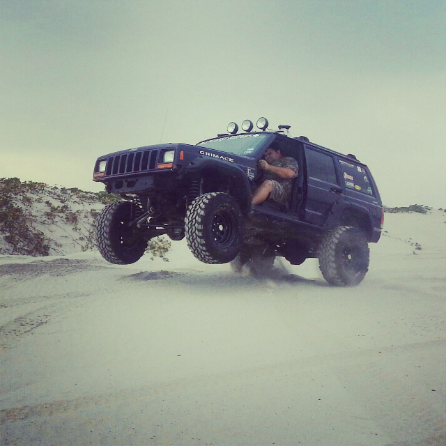 post the favorite picture of your jeep.-forumrunner_20130206_153235.jpg