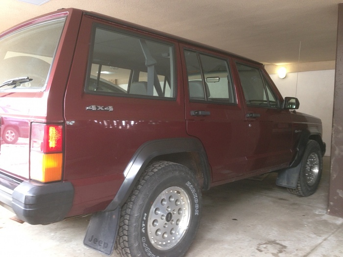 Pick up a Gem of a XJ-jeep-upside.jpg