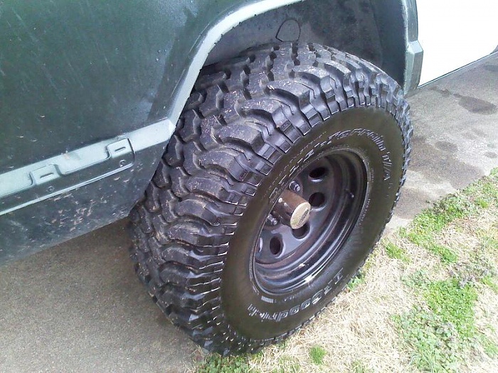 What did you do to your Cherokee today?-new-tires-006.jpg