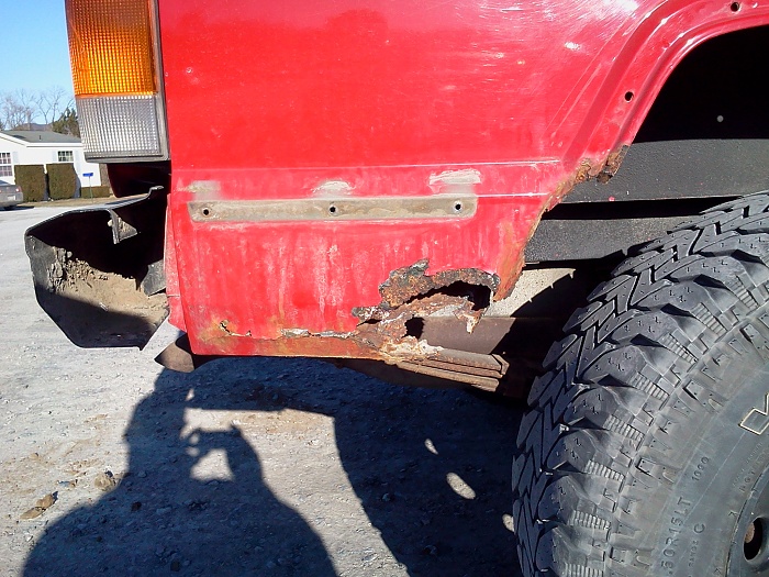 I took the plunge and cut n  folded my rear lower quarter panel-jeep-4.jpg