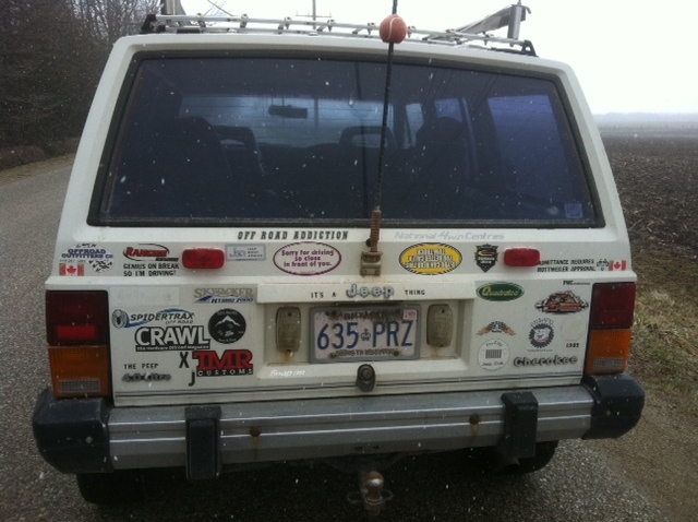 CB Antenna Location Opinions-rearhatchgood.jpg