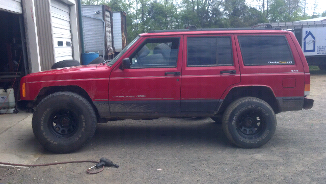 35s with no lift.-forumrunner_20130423_175205.jpg