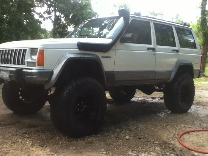 Jeeps in the Wild-image-3442933431.jpg