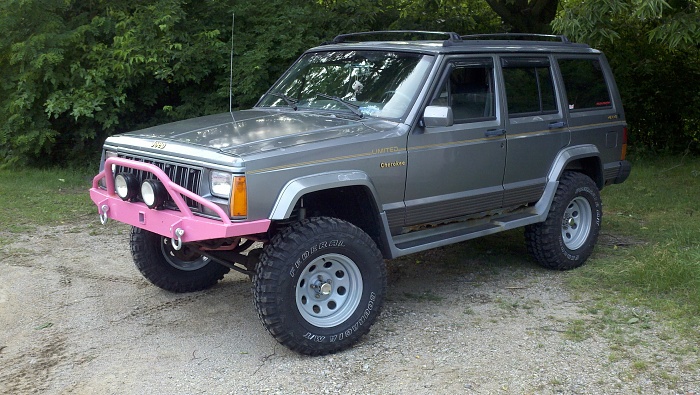 What did you do to your Cherokee today?-sarahjeep2.jpg