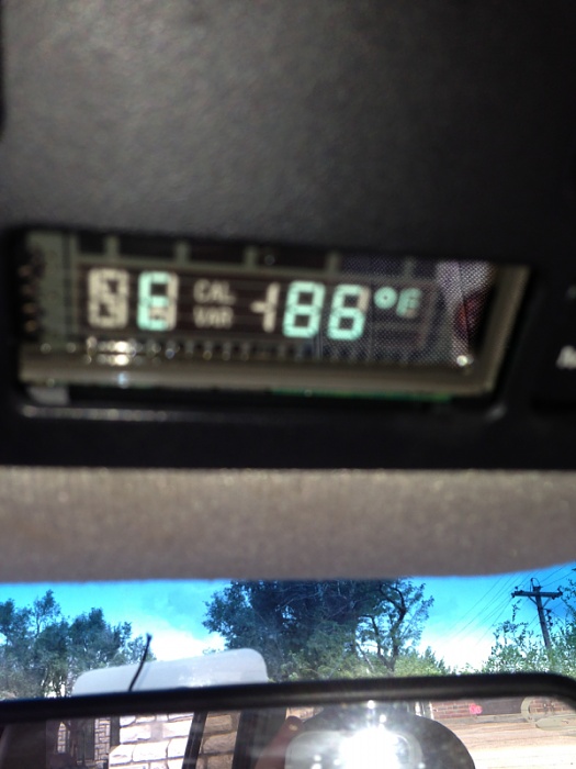Temperaturge guage-image-470126289.jpg