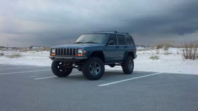 post the favorite picture of your jeep.-forumrunner_20131017_212820.jpg