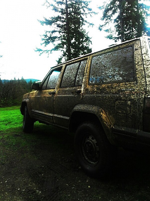 1984-86 Cherokees-524632_605510312811842_1177188822_n.jpg