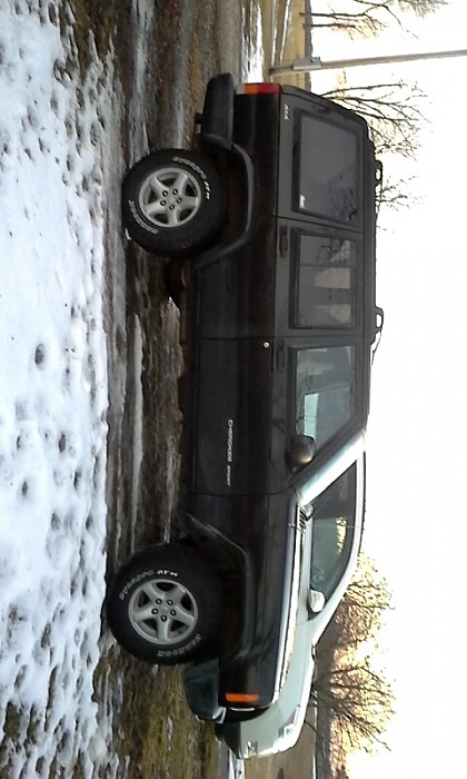 Who has more than one xj in the family?-forumrunner_20140112_081810.jpg