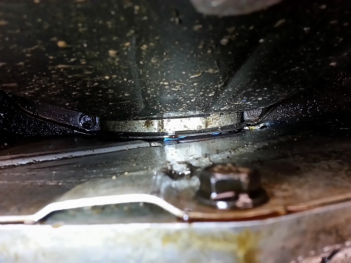 Oil leak possibilities-008.jpg