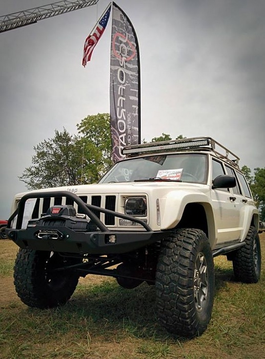 Cool looking flares/fenders-.jpg