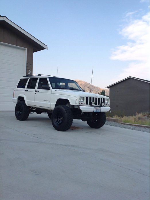 All you lifted white XJs!-image-325792315.jpg