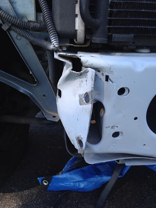 Mounting Points on Front of 99 XJ-image-3008987302.jpg