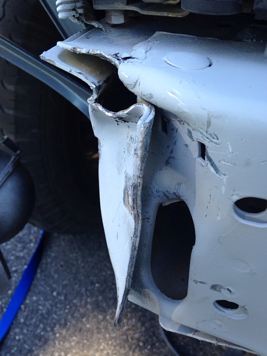 Mounting Points on Front of 99 XJ-image-1031991684.jpg