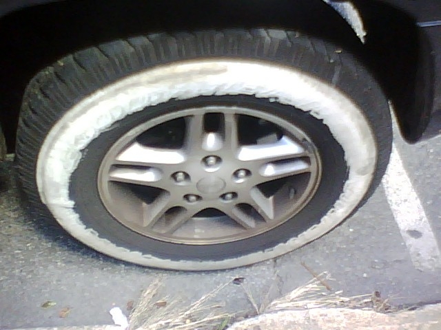 bad tire of mine...-0915081317-1-.jpg