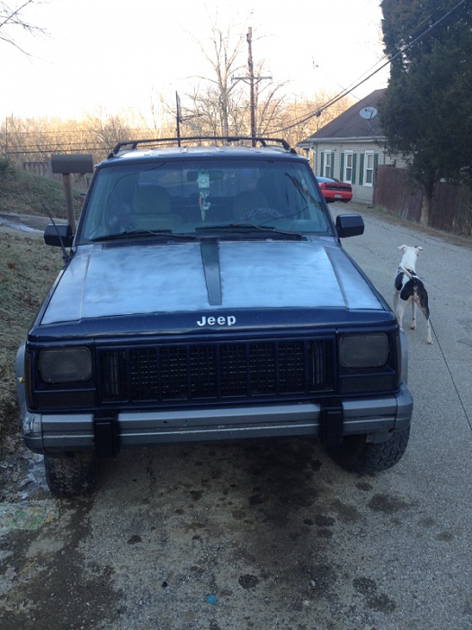 This is my jeep any ideas or if you can see something erong let me know-image-1370658601.jpg