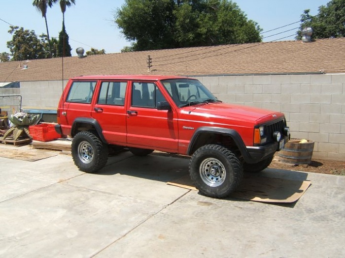 My xj's transformation-24669_1358882621154_1504194244_30933538_3190517_n.jpg