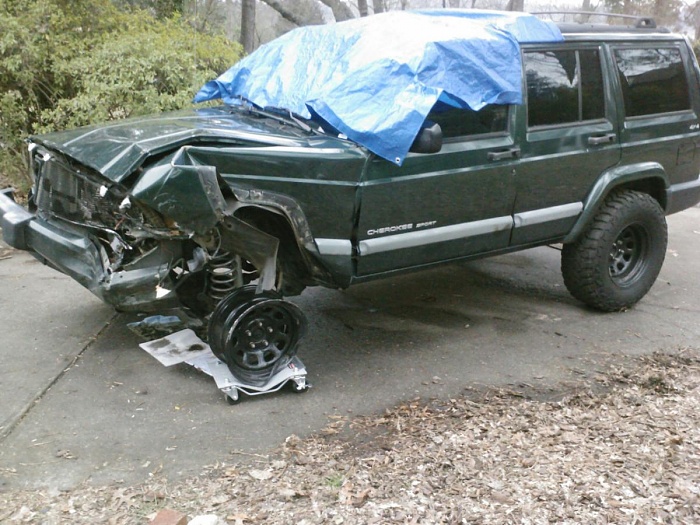 What did you do to your Cherokee today?-wreckfront.jpg
