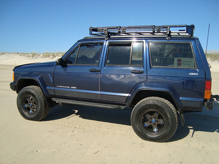 Defender roof racks!-dsc00705.jpg