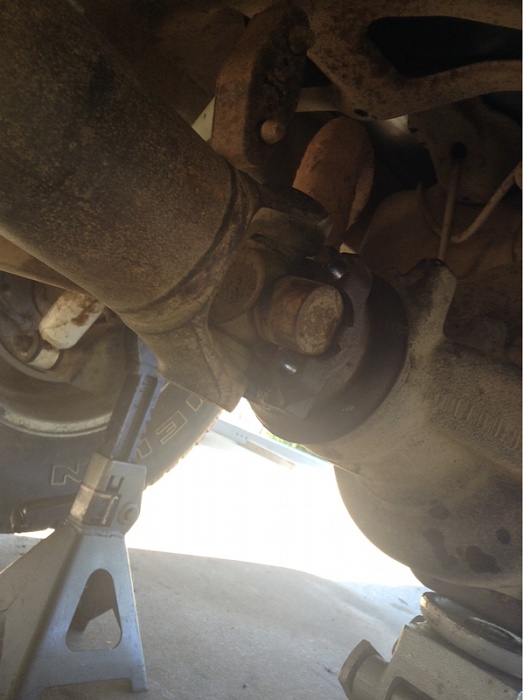 Driveshaft U-joint Strap Problem-image-2420546152.jpg