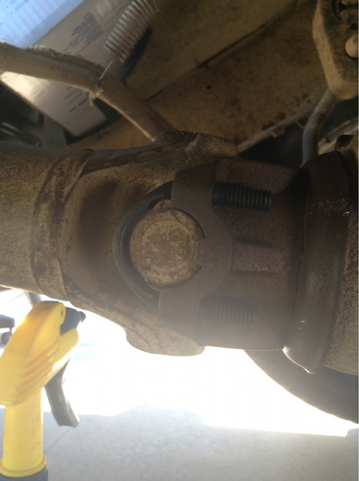 Driveshaft U-joint Strap Problem-image-2965990921.jpg