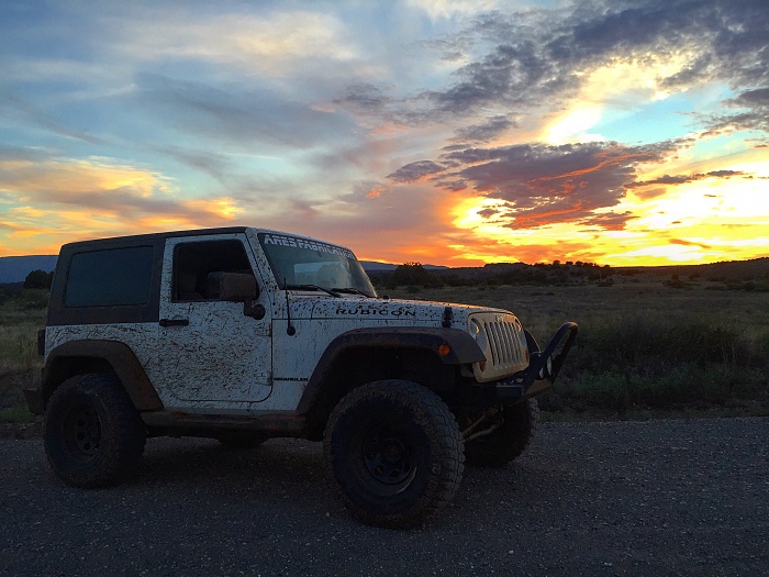 Jeep photos that happened at the right time.-image.jpg