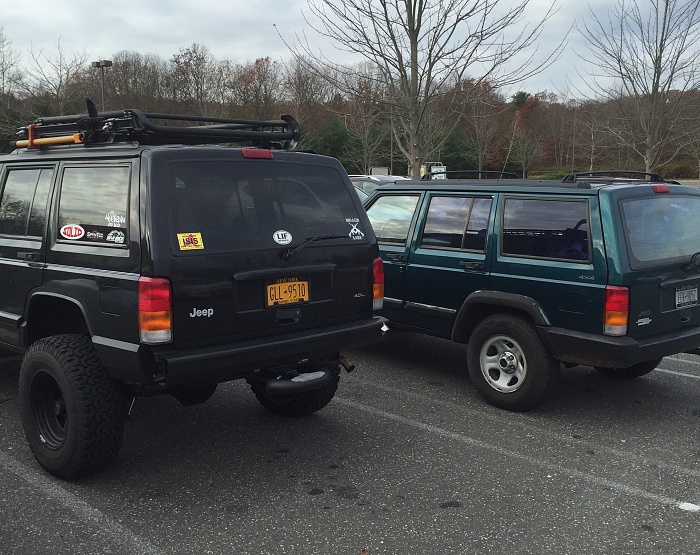 Your XJ Parked Next to a Stock Xj Picture Thread!-sidexside.jpg