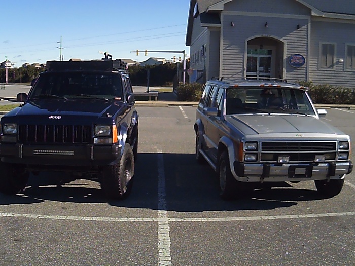 Your XJ Parked Next to a Stock Xj Picture Thread!-10320001.jpg