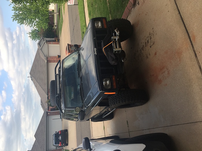 My cherokee XJ custom roof rack battle.-2016-04-24_231951017_204af_ios.jpg