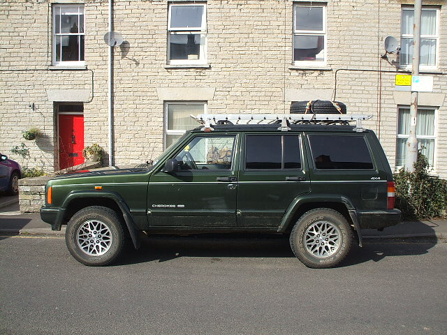 post the favorite picture of your jeep.-2010_0715image0003.jpg