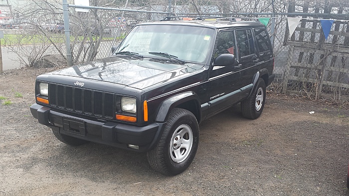 Just wrecked my 2001 XJ...help!-img_0805.jpg