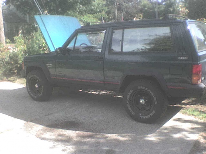 First Cherokee-jeep12-012.jpg