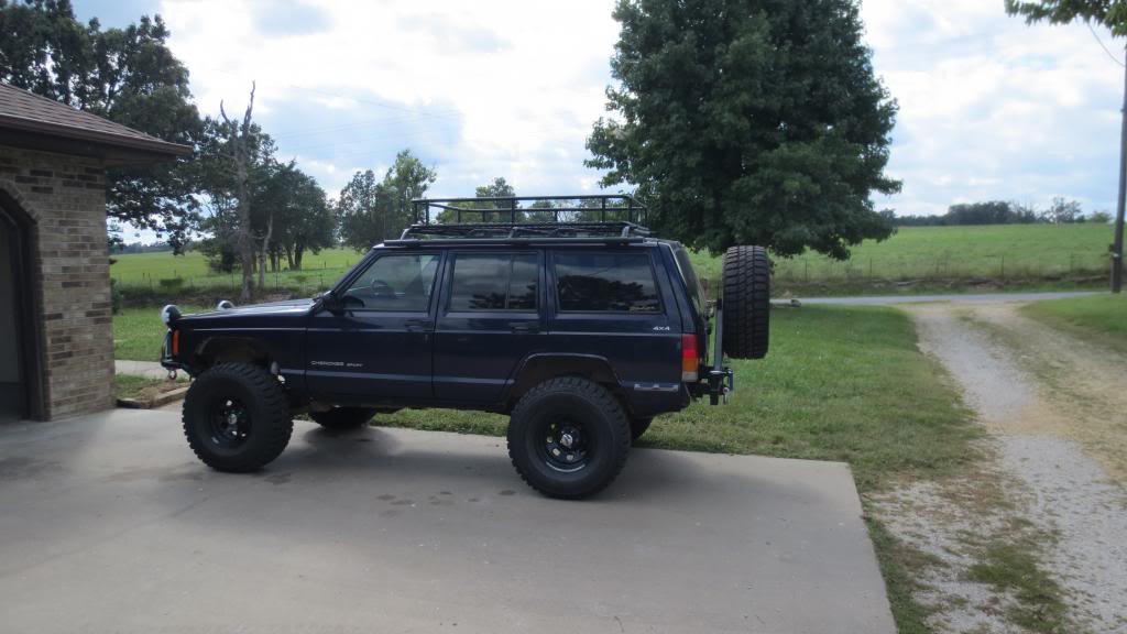 Name: JeepafterTirecarrierbumper001_zps9b8c14b1.jpg
Views: 9512
Size: 69.6 KB