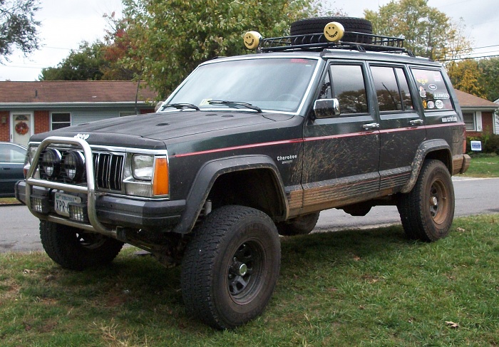 Bedlined xj club-dirty-jeep-2-006.jpg