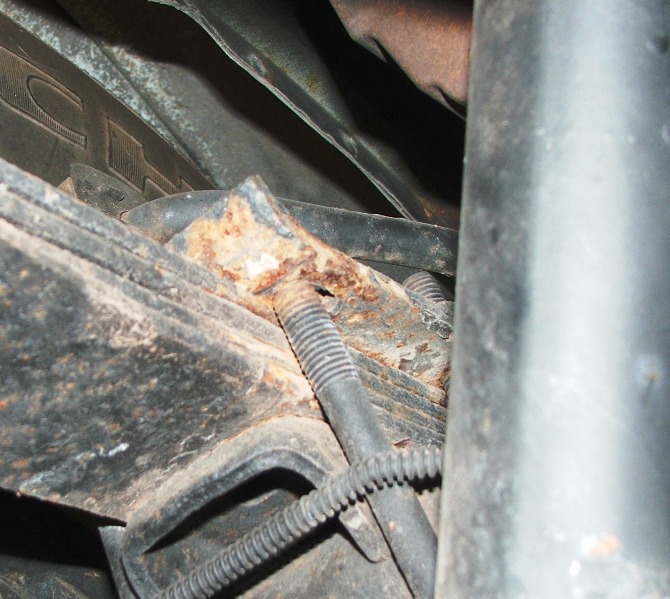 Name: BrokenU-Bolt.jpg
Views: 18
Size: 119.6 KB