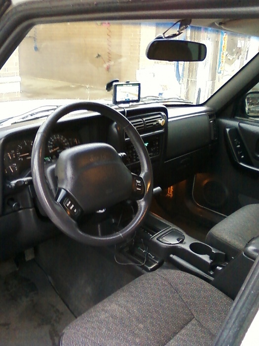 Post pictures of the interior of your XJ here.-new-037.jpg