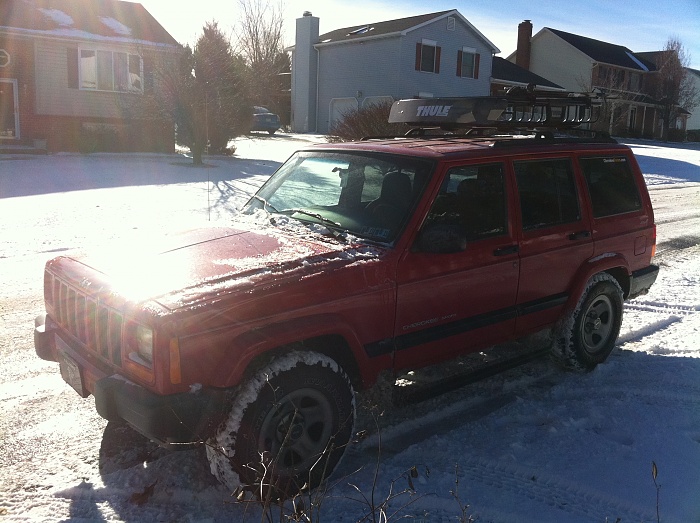 Pictures of Your XJ in snow-img_2315.jpg