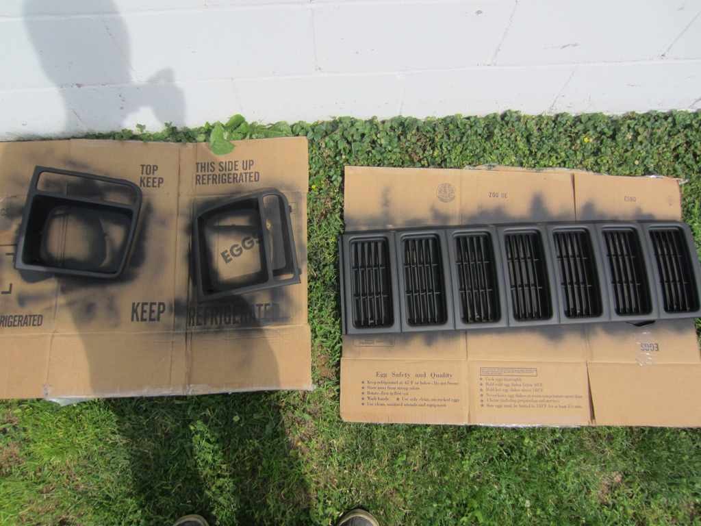 Name:  grillpaint_zps9c7b05d0.jpg
Views: 35
Size:  656.2 KB