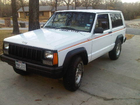 Stock xj-image-784338103.jpg