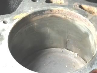 Name:  Blown40crackedcyl1.jpg
Views: 409
Size:  11.6 KB