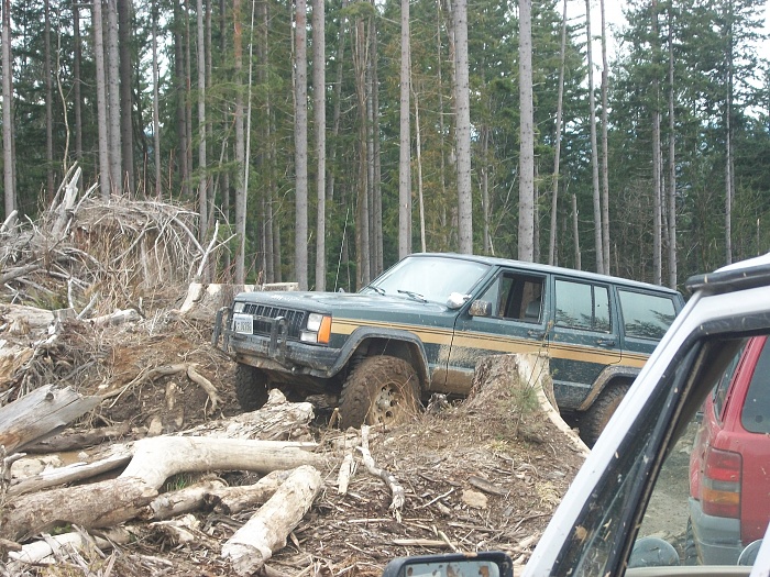 post the favorite picture of your jeep.-more-walker-026.jpg