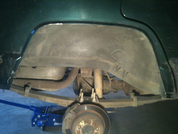 Rear quarter panel cut&amp;fold-image-934369812.jpg