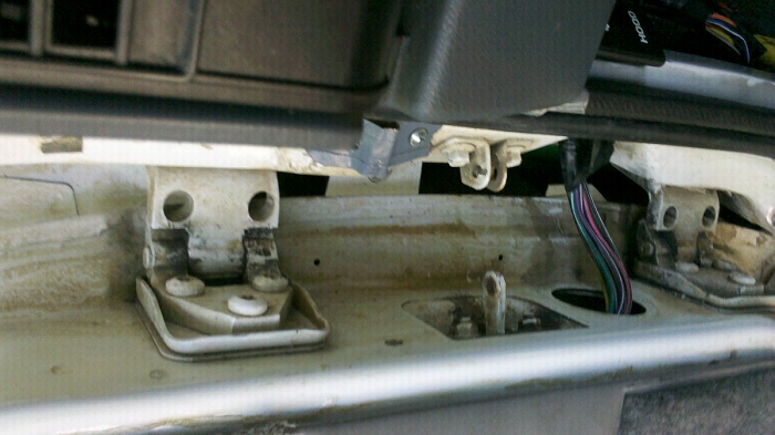 Help with door removable mod-forumrunner_20110610_123319.jpg