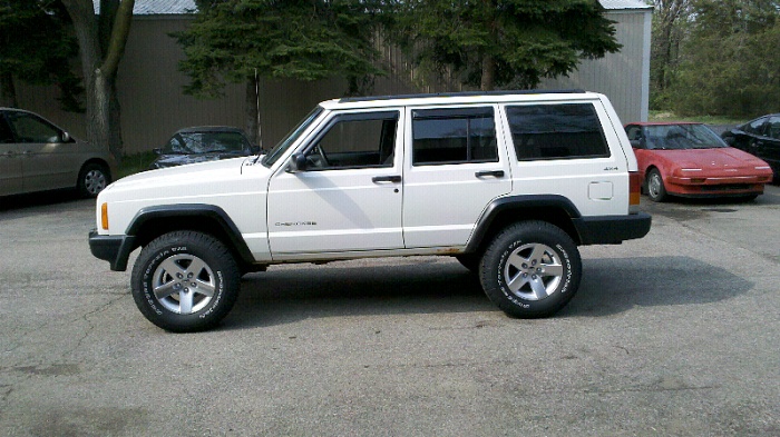 post the favorite picture of your jeep.-forumrunner_20110614_005410.jpg