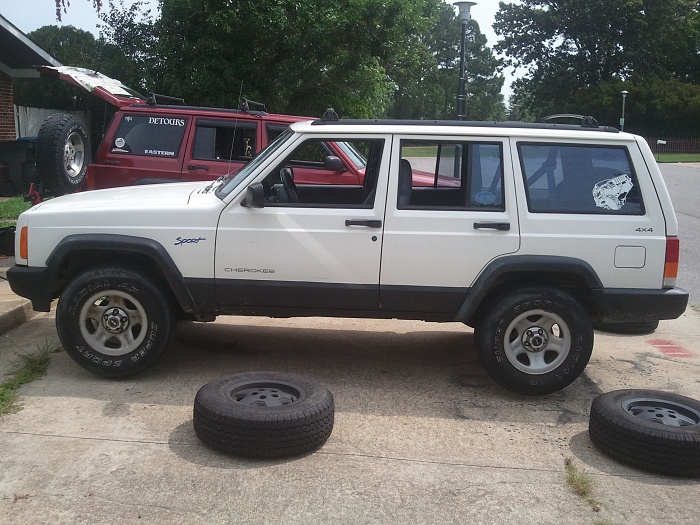 What did you do to your Cherokee today?-2011-06-24-10.33.24.jpg