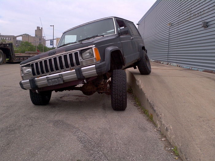 XJ Laredo Club-2011-06-25_15-45-39_917.jpg